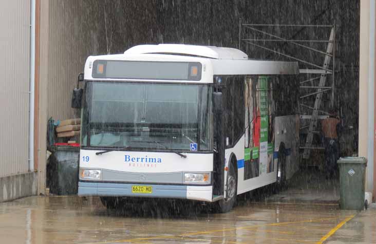 Berrima Buslines Mercedes O500LE Bustech VST 19